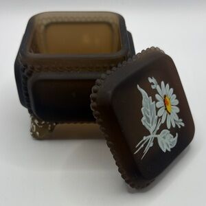 Westmoreland Vintage Hand Painted Daisy Floral Satin Glass Footed Trinket Box